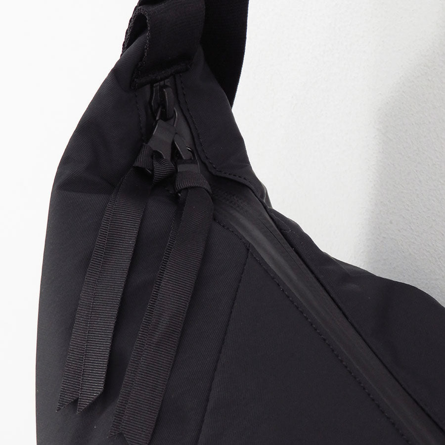 【Graphpaper/グラフペーパー】<br>Blankof for GP Large Crescent Bag <br>GU253-90580