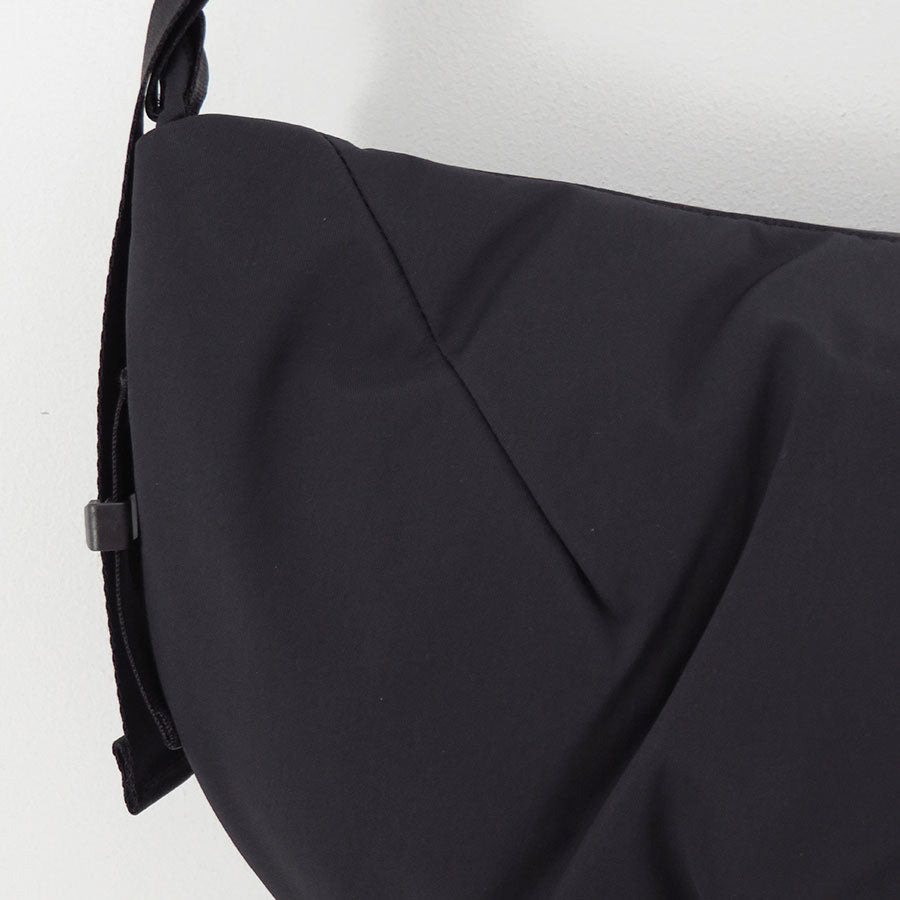 【Graphpaper/グラフペーパー】<br>Blankof for GP Small Crescent Bag <br>GU253-90581