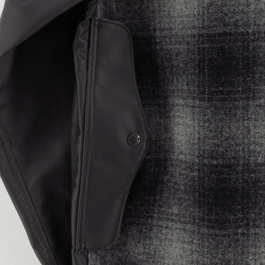 【JUNYA WATANABE MAN】<br>合成皮革×ウールモッサーチェック FILSON Wネームジャケット <br>WP-J020-051