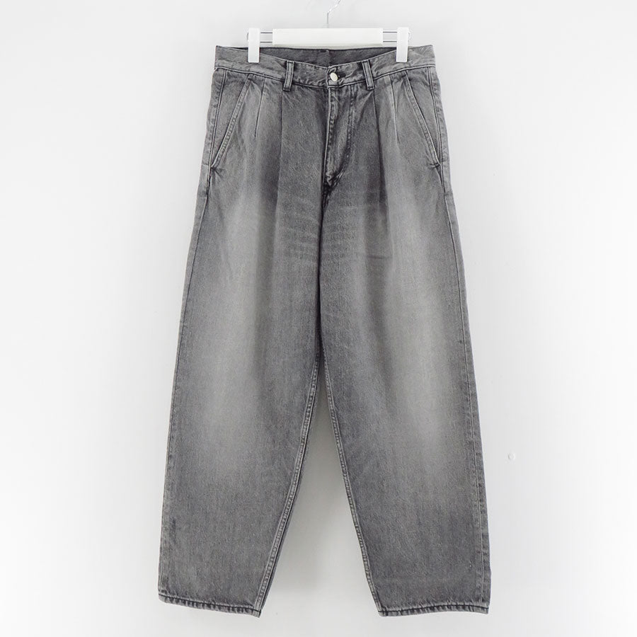 Graphpaper/グラフペーパー】Selvage Denim Two Tuck Tapered