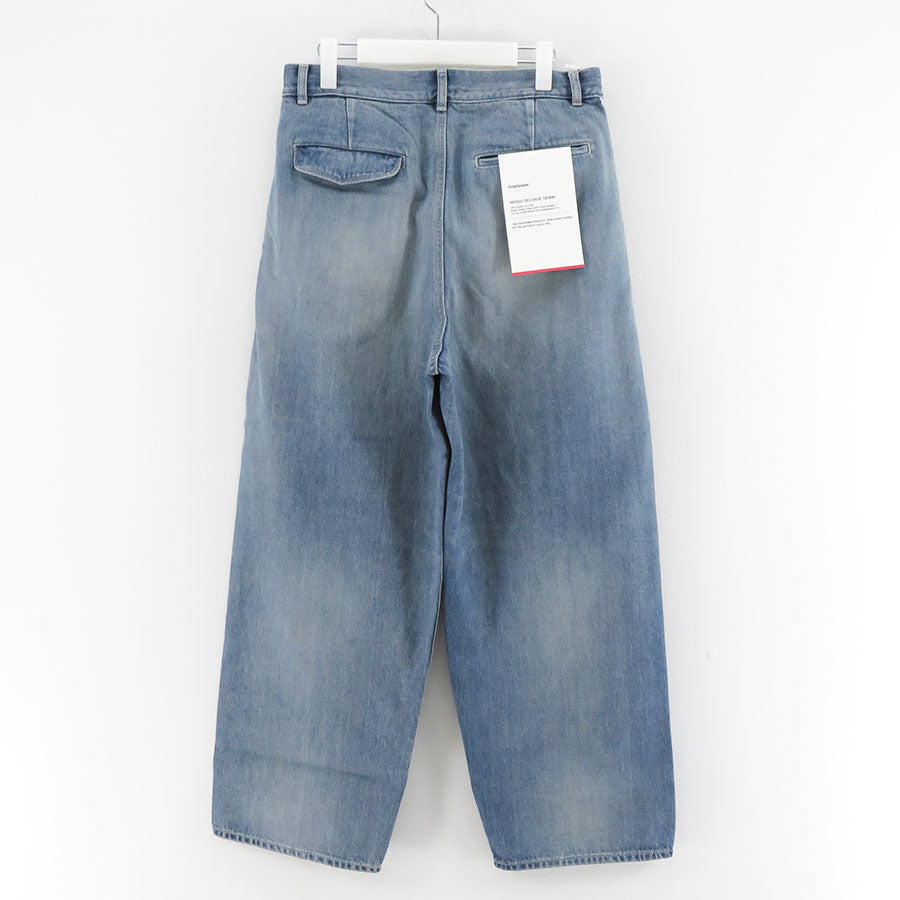 【Graphpaper/グラフペーパー】<br>Selvage Denim Two Tuck Pants <br>GU251-40188LB