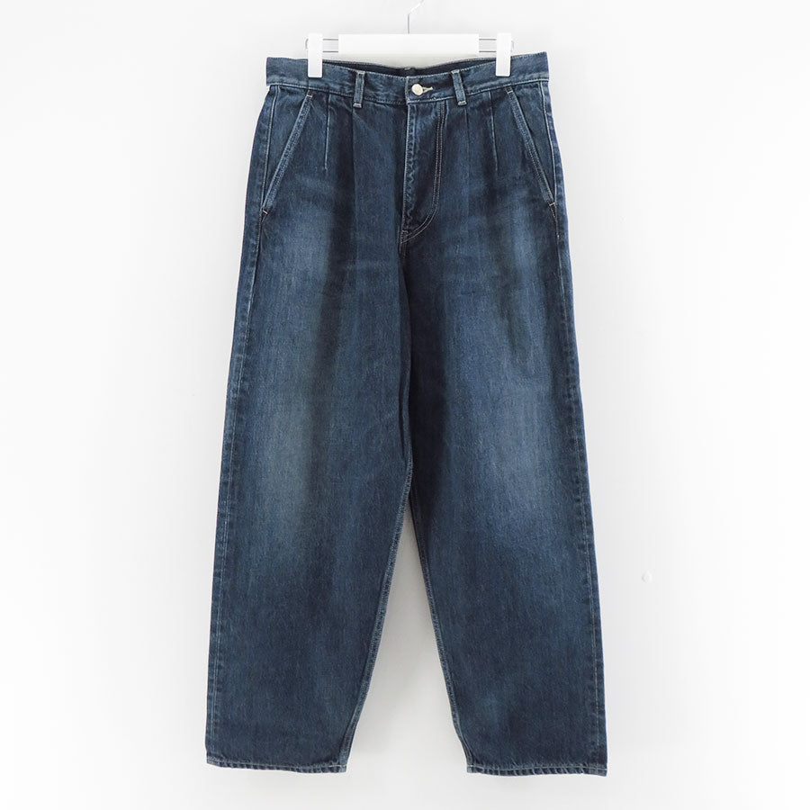 【Graphpaper/グラフペーパー】<br>Selvage Denim Two Tuck Tapered Pants <br>GU251-40187DB