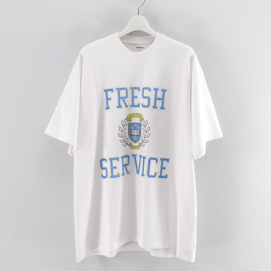 【FreshService/フレッシュサービス】<br>CORPORATE PRINTED S/S TEE “COLLEGE” <br>FSC253-70013