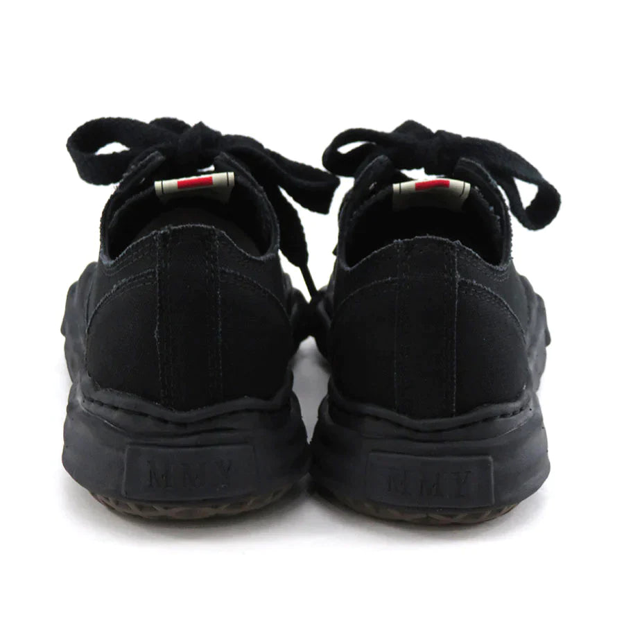 [Maison 三原康弘] <br>“PETERSON”OG鞋底帆布低帮运动鞋（黑色×黑色）<br> A01FW702 