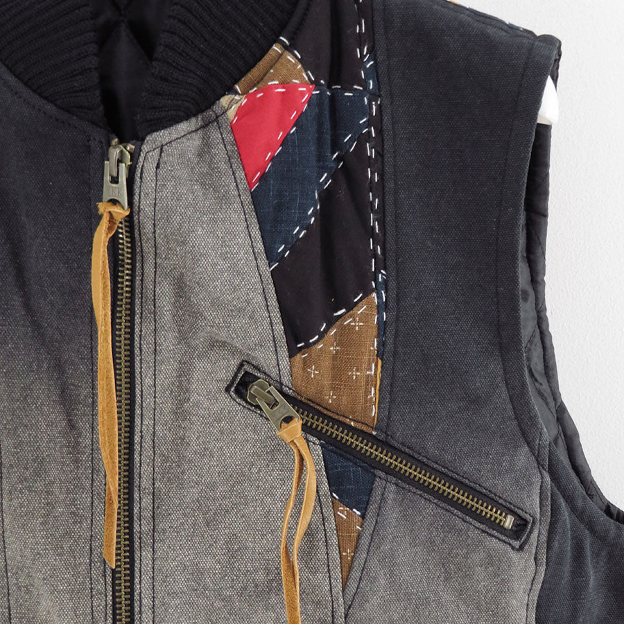 【KHOKI/コッキ】<br>Vintage-effect quilt vest <br>25fw-v-01