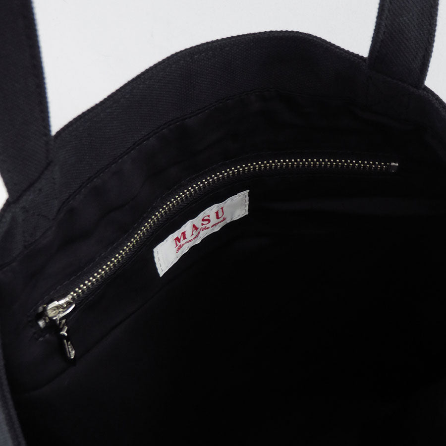 【M A S U/エムエーエスユー】<br>EXPLORER TOTE BAG <br>M25F9OJ009