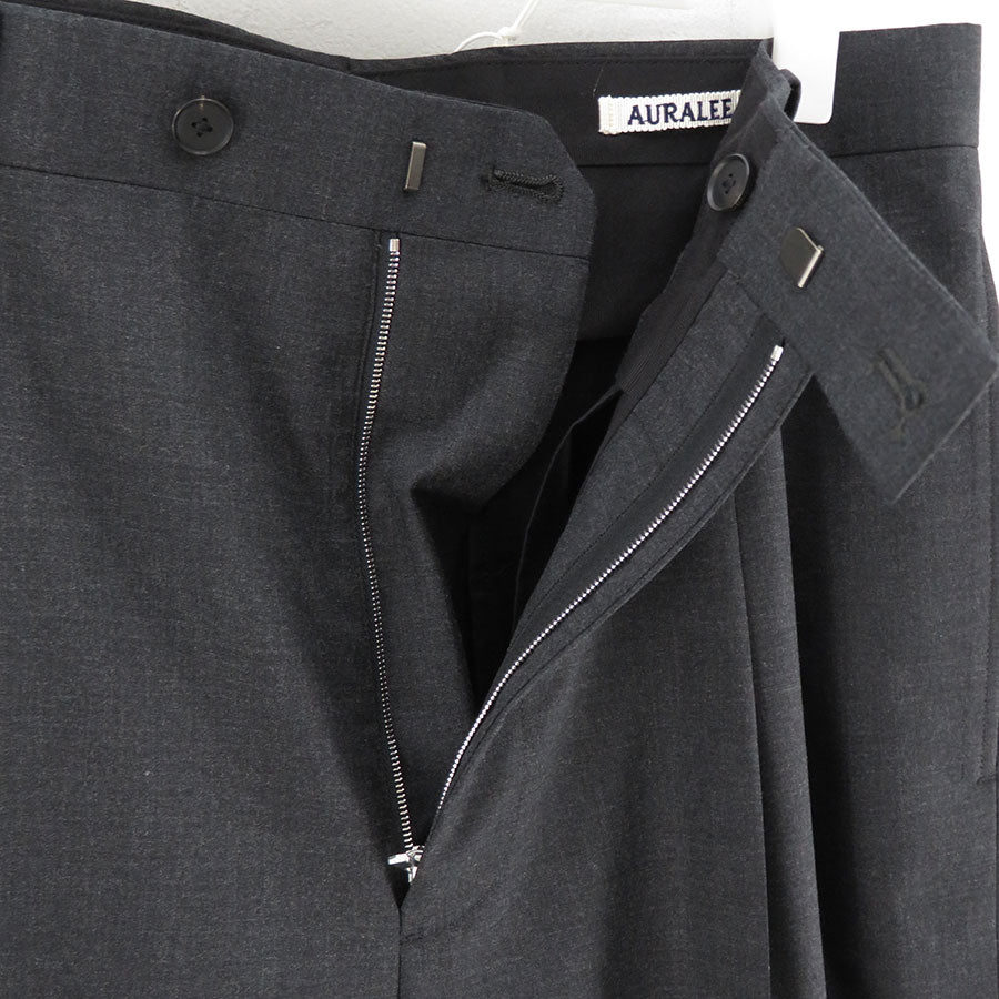 AURALEE/オーラリー】ULTRA FINE TROPICAL WOOL TWO-TUCK SLACKS