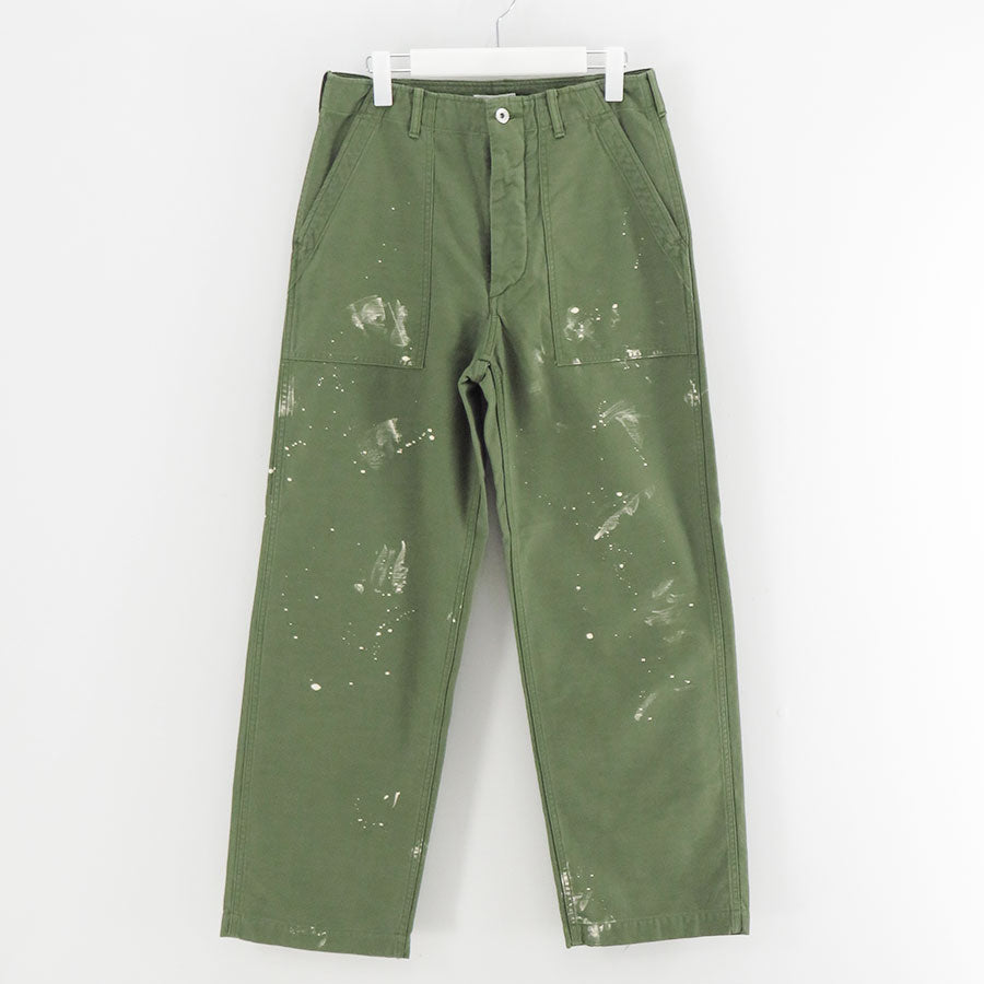OLIVE GREEN