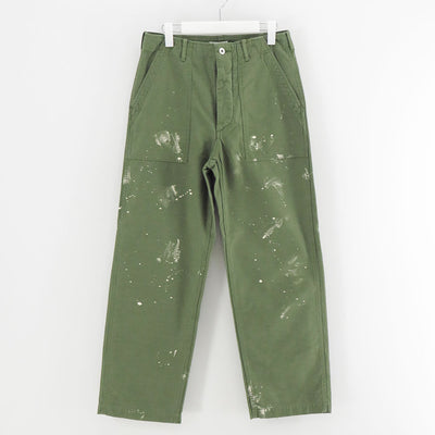 OLIVE GREEN