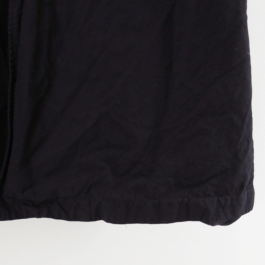 【COMME des GARCONS HOMME】<br>エステルツイル製品染ステンカラーコート <br>HP-C002-051