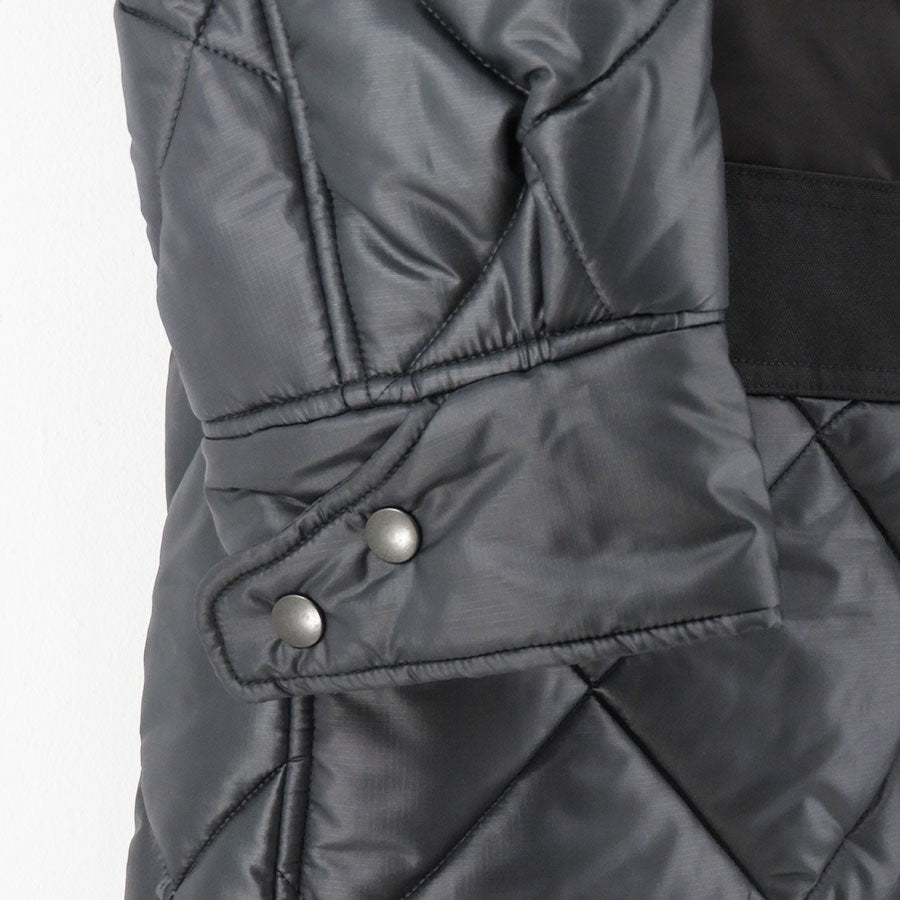 【JUNYA WATANABE MAN】<br>エステルリップストップキルティング×ナイロンツイルコート <br>WL-C009-051