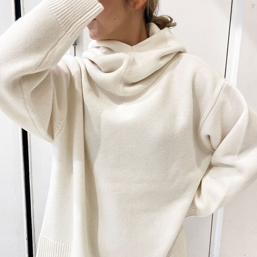 【IIROT/イロット】<br>Drape hoodie knit <br>024-023-KT61