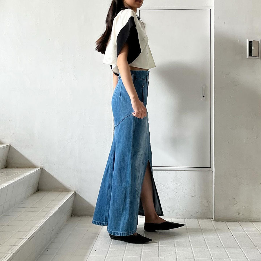 Mame Kurogouchi/マメ】Floral Embossed Denim Skirt MM24SS-SK028の 