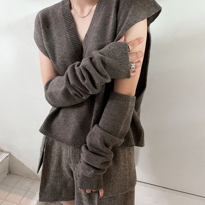 SALE 30%OFF ! <br/>【RYU KAGA/リュウ カガ】<br>Damaged knit arm warmers <br>84RN03D