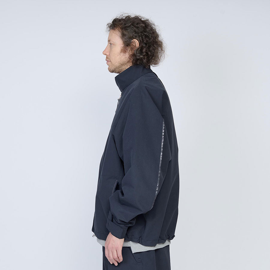 【UNTRACE/アントレース】<br>3レイヤー スイングトップ <br>_191