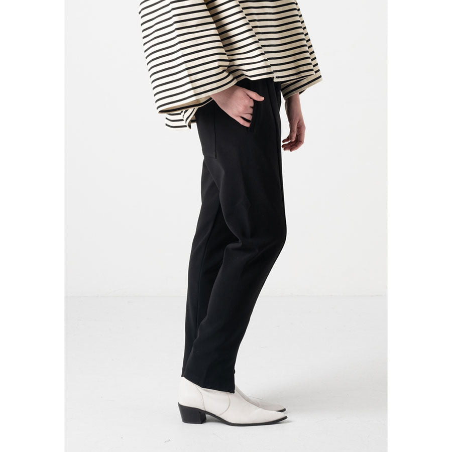 【COGTHEBIGSMOKE/コグ ザ ビックスモーク】<br>KAILEE ZIP SLIT TROUSERS <br>11601-180-1111-1