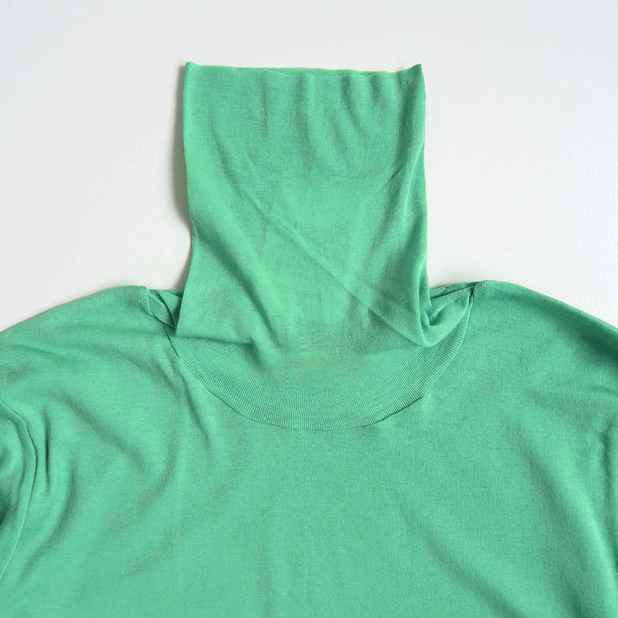 【AURALEE/オーラリー】<br>SUPER HIGH GAUGE SHEER RIB TURTLE NECK L/S TEE <br>A00T02HF