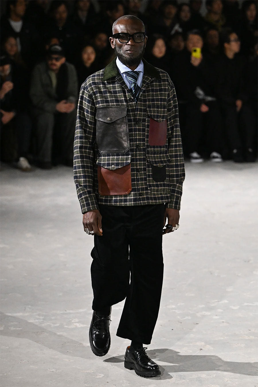 JUNYA WATANABE MAN (ジュンヤワタナベマン) 2025AW LOOK BOOK