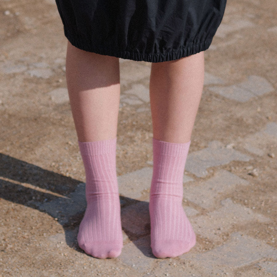 【Baserange/ベースレンジ】<br>RIB OVERANKLE SOCKS <br>SORO-CR-WI25
