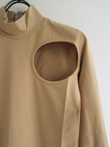 SALE 60%OFF ! 【JOHN/ジョン】Shoulder Cut-Out Top – ONENESS ONLINE 