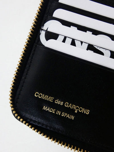 【Wallet COMME des GARCONS】HUGE LOGO LINE 二つ折りZIP財布