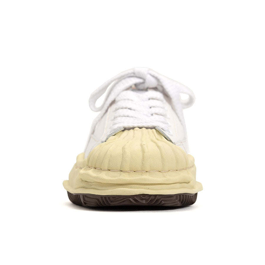 【Maison MIHARA YASUHIRO】<br>"BLAKEY" VL OG Sole Leather Low-top Sneaker (WHITE) <br>A09FW731