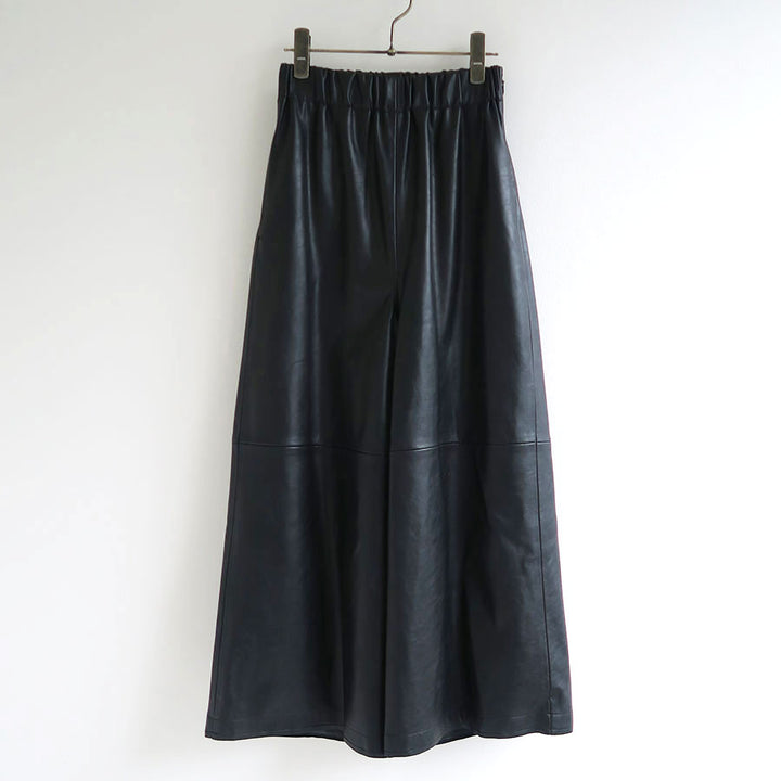 【IIROT/イロット】Aynthetic Leather Cropped Pant 020-022-WP50の通販 「ONENESS ONLINE  STORE」