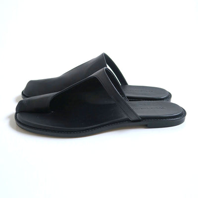 SALE 60%OFF ! <br/>【FUMIE TANAKA/フミエタナカ】<br>cover finger sandal <br>F23S-80