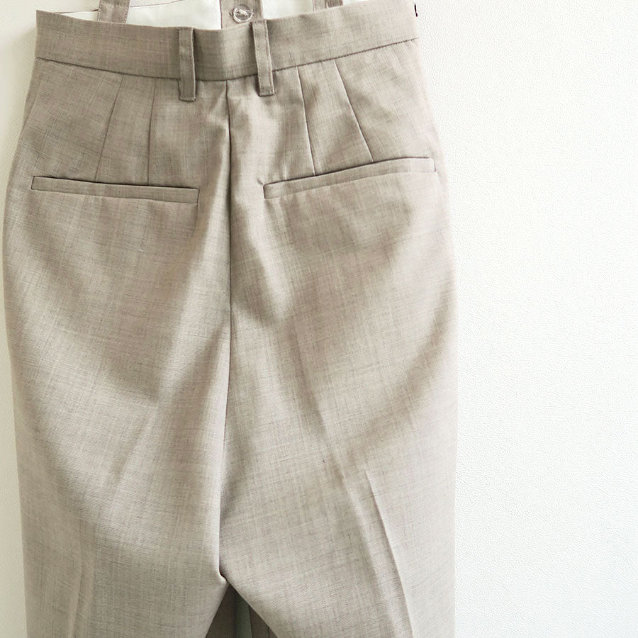 IIROT/イロット】Suspender Tuck pants 019-022-WP43の通販
