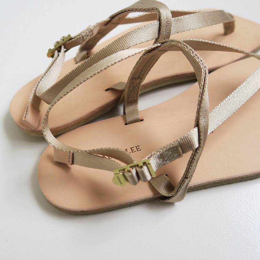 AURALEE/オーラリー】BELTED LEATHER SANDALS MADE BY FOOT THE COACHER A23SS01FTの通販  「ONENESS ONLINE STORE」