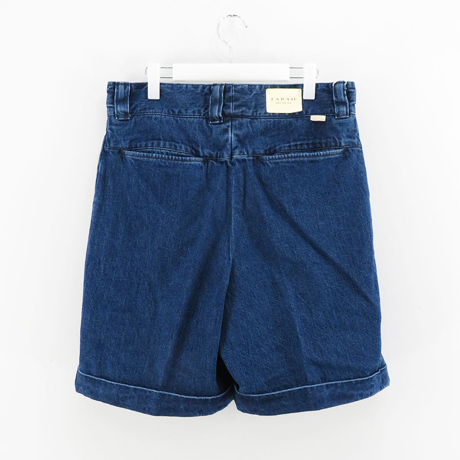 FARAH/ファーラーデニム Three tuck Wide Shorts FR Mの通販