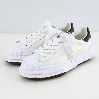 【Maison MIHARA YASUHIRO】<br> "BLAKEY" OG Sole Leather Low-top Sneaker (WHITE)<br> A06FW702
