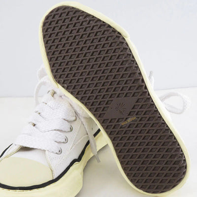 【Maison MIHARA YASUHIRO】<br> "PETERSON" Original Vintage color Sole Canvas Low-top Sneaker (WHITE)<br> A09FW733 