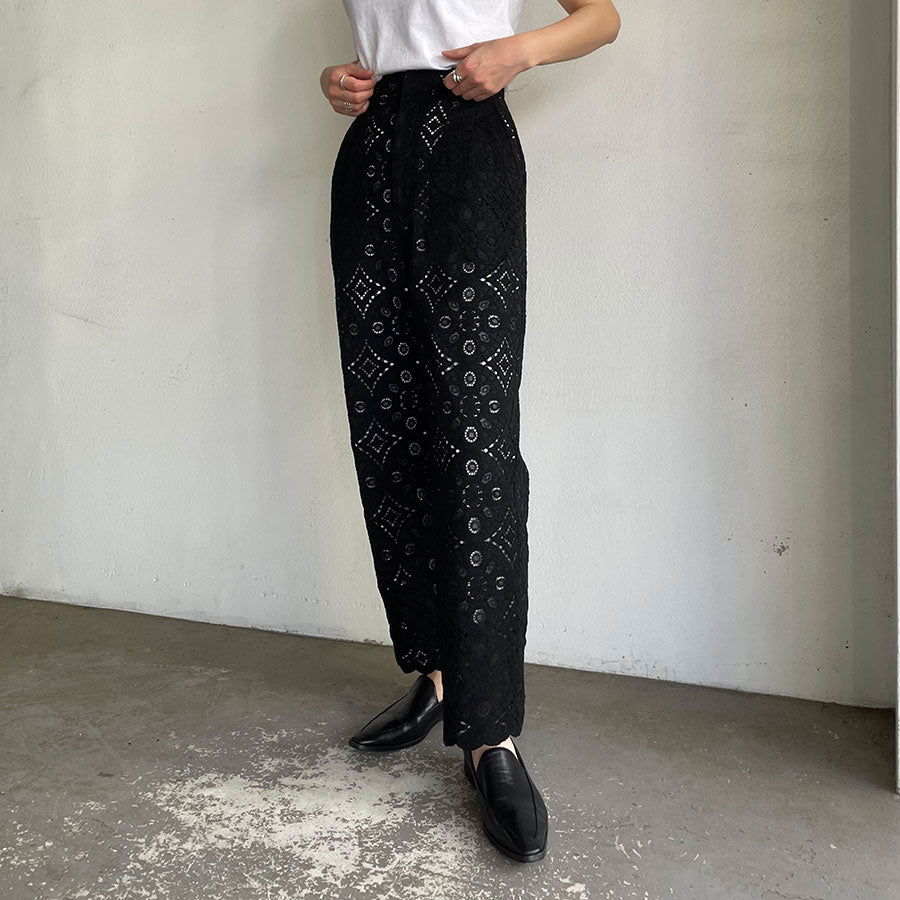 【GREED】<br> Scallop Lace Cropped Pants<br> 6075200016 