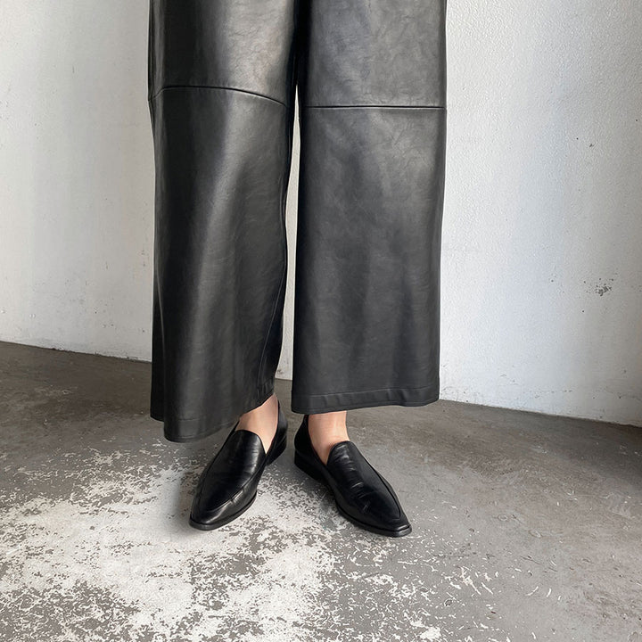 IIROT/イロット】Aynthetic Leather Cropped Pant 020-022-WP50
